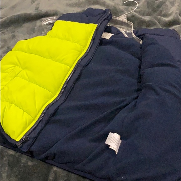 Gymboree puffer vest - Picture 6 of 6